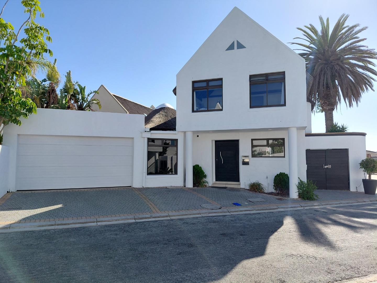 3 Bedroom House for Sale - Western Cape